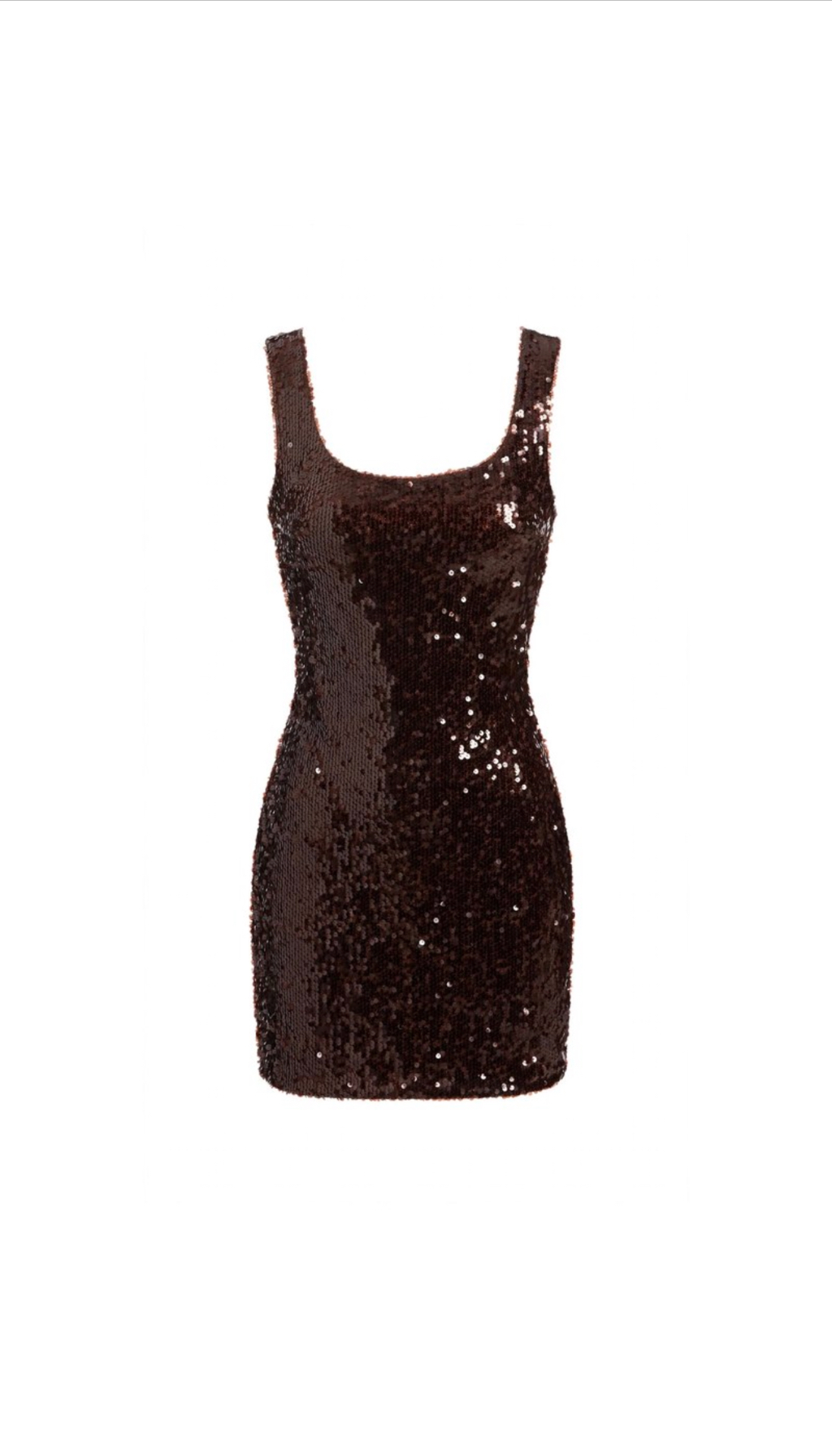 Abito corto in paillettes con spalline larghe